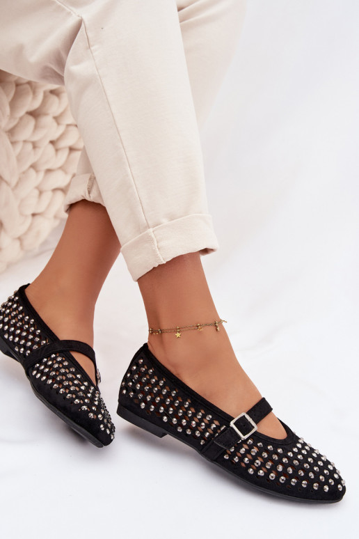 Ballerines Féminin avec des éléments ajourés avec des yeux qui clignotent I Bandesem couleur noire DANSilvessa