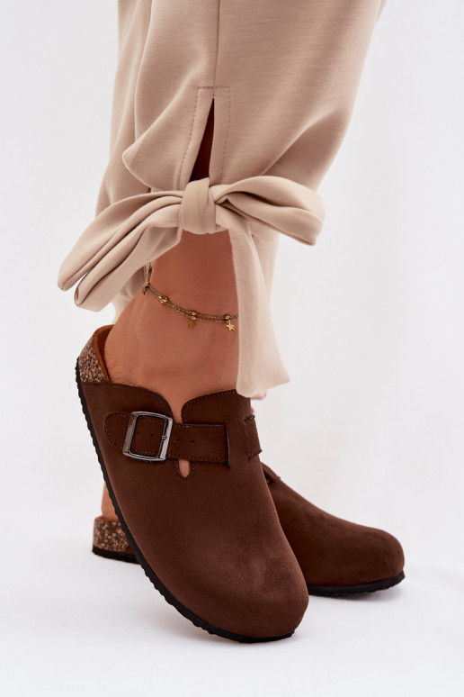 Chaussons Sabots Féminin avec boucles CzekoladoÀe Delirisse