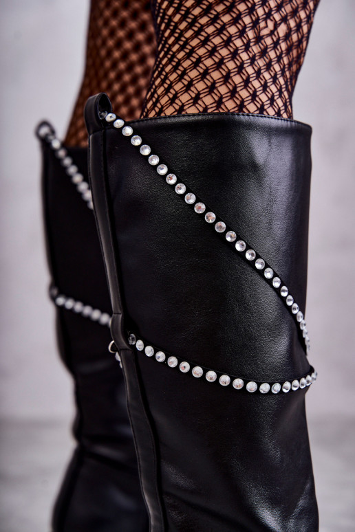 Féminin bottes avec de beaux détails couleur noire Finlay