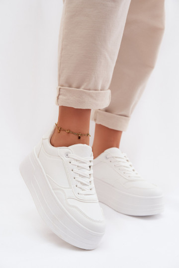 Chaussures modèle baskets Féminin avec une plateforme couleur blanche Feressa 2