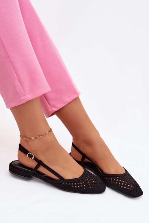 Ballerines ajouréesen daim écologiqueu couleur noire Farivelle