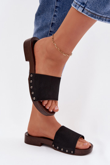 Chaussons pour femmes avec clous et talons larges, couleur noire Amelvessa