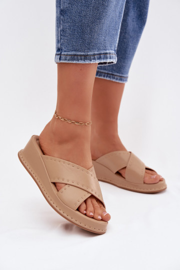 Chaussons décorés pour femmes sur plateforme en simili cuir, couleur sable Calorissa