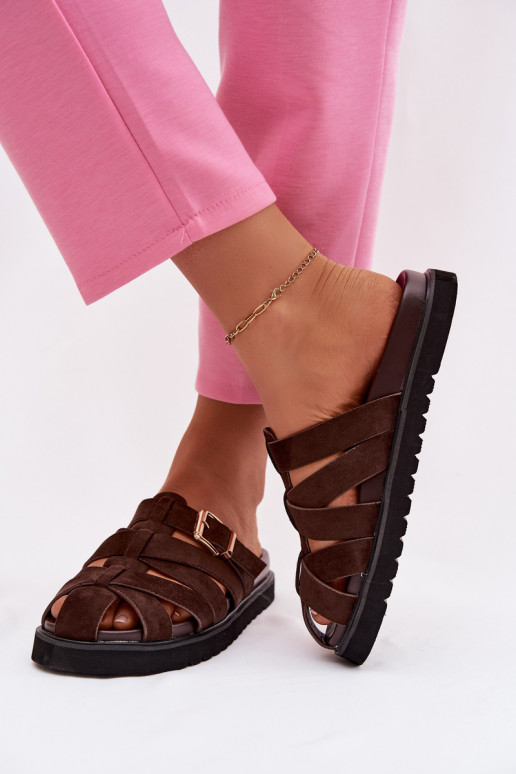 Pantoufles pour femmes avec des bandes I Złotą avec boucles CzekoladoÀe Roselisse