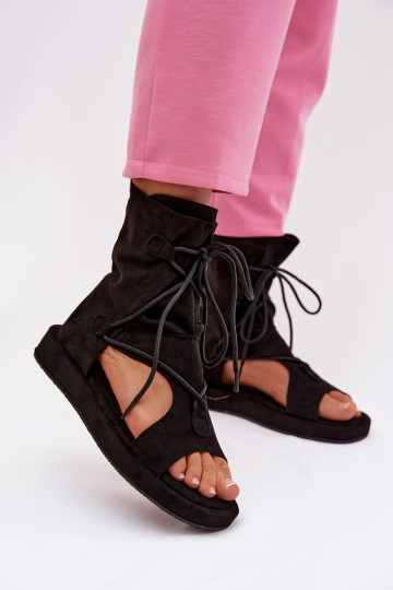 Sandales pour femmes en daim écologiqueoÀe avec une botte I DANSiązaniem couleur noire Ferlisse 2