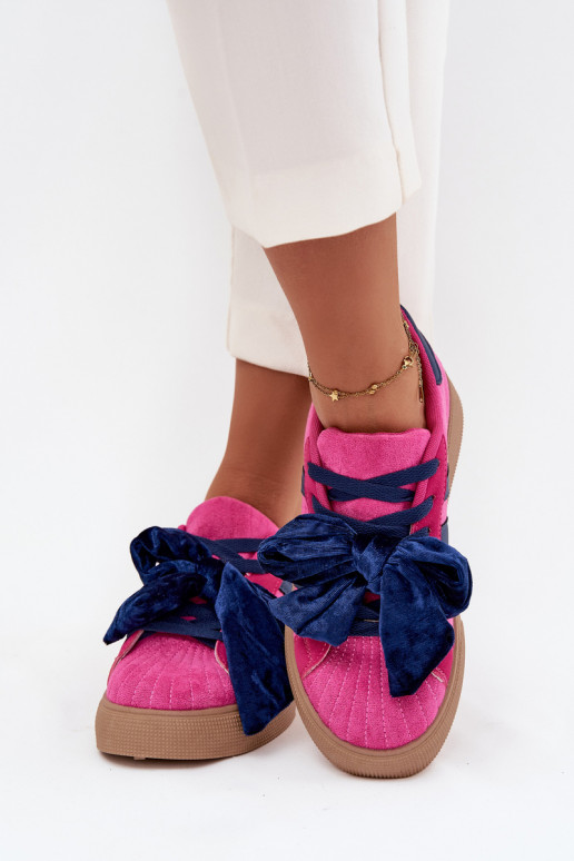 Chaussures modèle baskets FémininVeloursoÀą Arc couleur rose Ashlyn