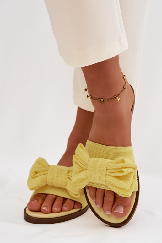 Chaussons pour femmes avec larges talons et nœuds couleur jaune Amivelle