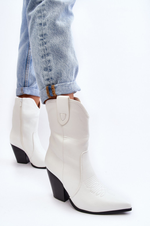 Féminin bottes style coÀboy avec des talons couleur blanche Melaitia