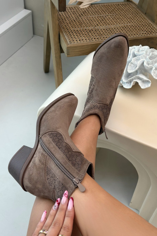 Bottes ajourées Féminin avec des talons S.Barski HY61-8013 marron