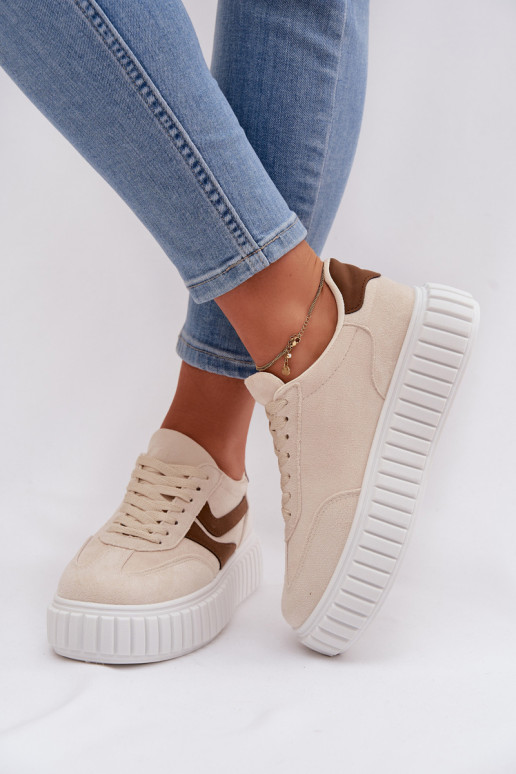 Chaussures modèle baskets Féminin avec une plateformeen daim écologiqueu beige Cadrina