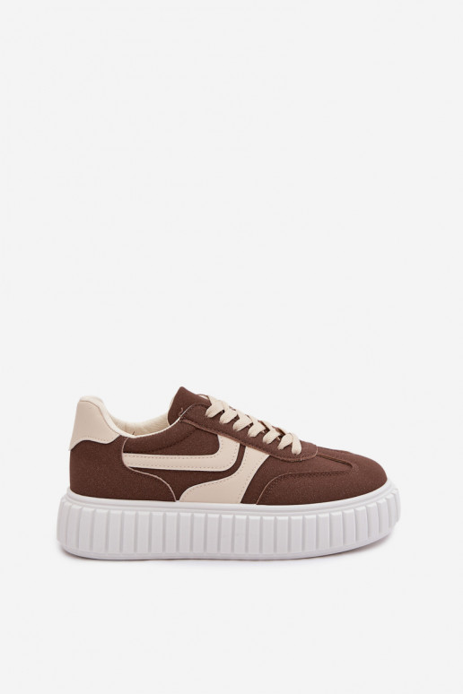 Chaussures modèle baskets Féminin avec une plateformeen daim écologiqueu marron Cadrina