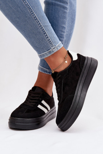 Chaussures modèle baskets Féminin avec une plateforme couleur noire Galleria 2