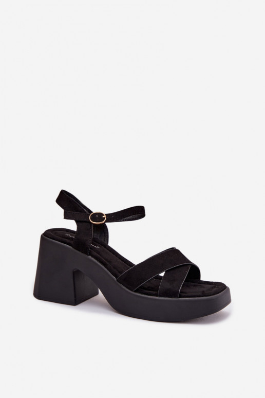 Sandales pour femmes Sur un énorme poteauen daim écologiqueu couleur noire Tereza