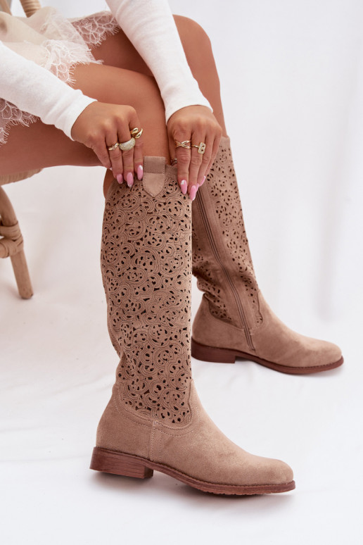 avec des éléments ajourés bottes pour femmes avec des talons larges S.Barski HY61-8023 beige