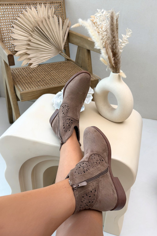 Bottes ajourées Féminin avec des talons larges S.Barski HY61-8026 marron