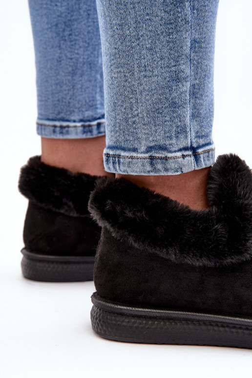Faible Bottes de neige Féminin avec un manteau de fourrure couleur noire Pilani