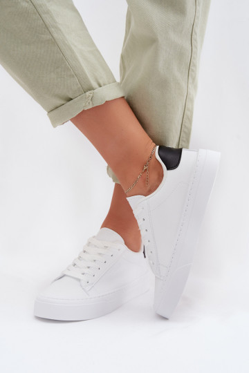 Chaussures modèle baskets Féminin en cuir écologique Big Star TT274928 HI-POLY SYSTEM couleur blanche