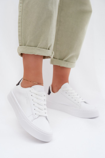 Bottes de style sportif pour femmes en simili cuir Big Star TT274928 HI-POLY SYSTEM couleur blanche 2