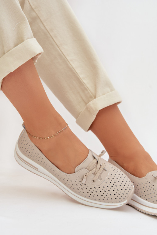 Peau avec des éléments ajourés chaussures Féminin S.Barski LR61-7044 beige