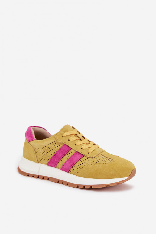 Chaussures modèle baskets FémininActivéturalnego en daimu couleur jaune Il fautrceline