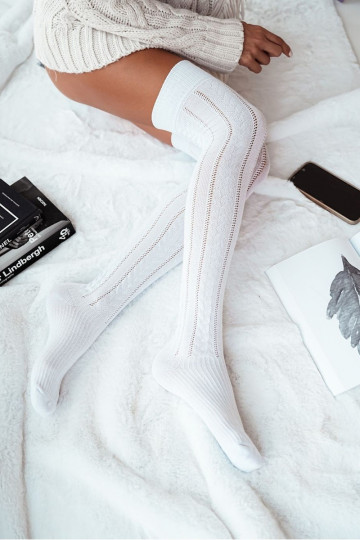 ZakolanóÀki Féminin avec des éléments ajourés DANSarkocz couleur blanche