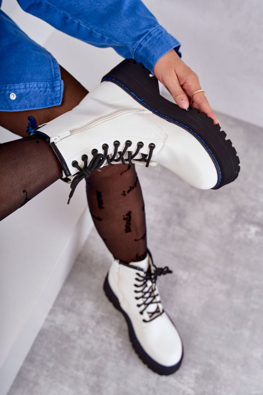 Féminin avec des sangles Chaussures femme marron couleur blanche Callie