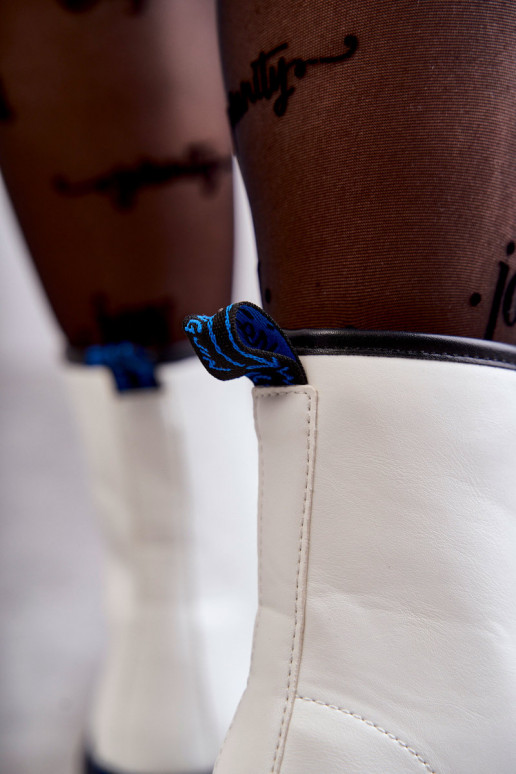 Féminin avec des sangles Chaussures femme marron couleur blanche Callie