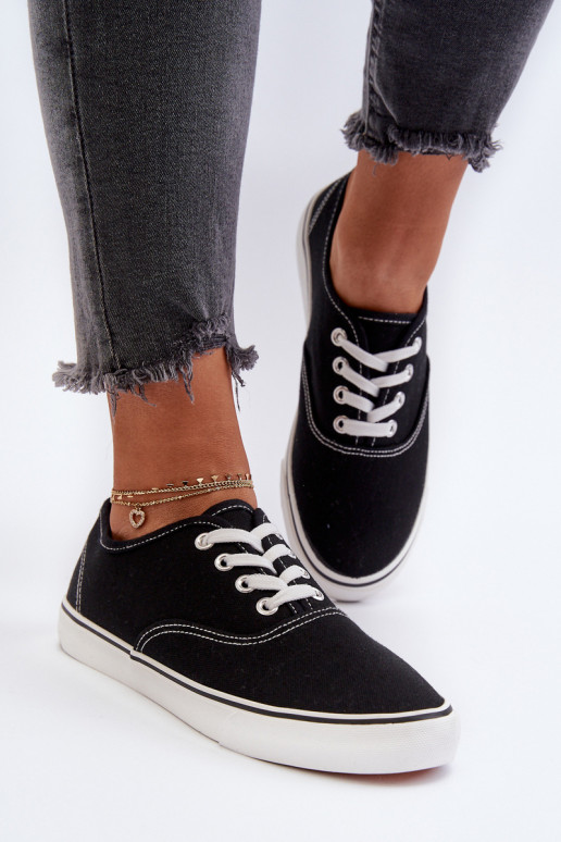 Baskets Baskets modèle classique couleur noire Olvali