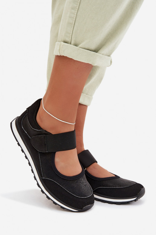 Chaussures de style sport Féminin avec attaches adhésives couleur noire Aveliette