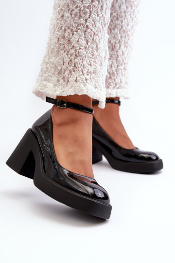 avec effet vernis Chaussures Sur des talons massifs couleur noire Effiba 2