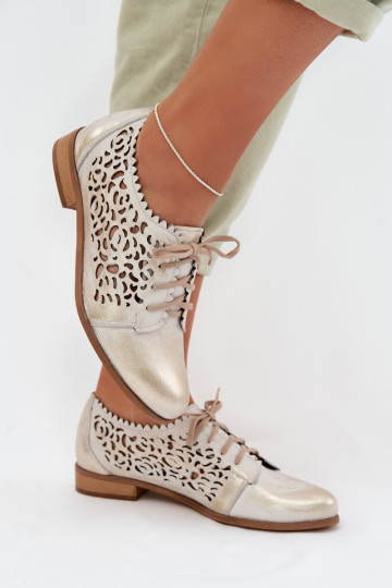 Peau avec des éléments ajourés chaussures Féminin Zazoo 3195 couleur dorée