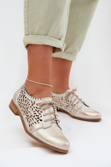 Chaussures en cuir pour femmes avec éléments ajourés Zazoo 3195 couleur or 2