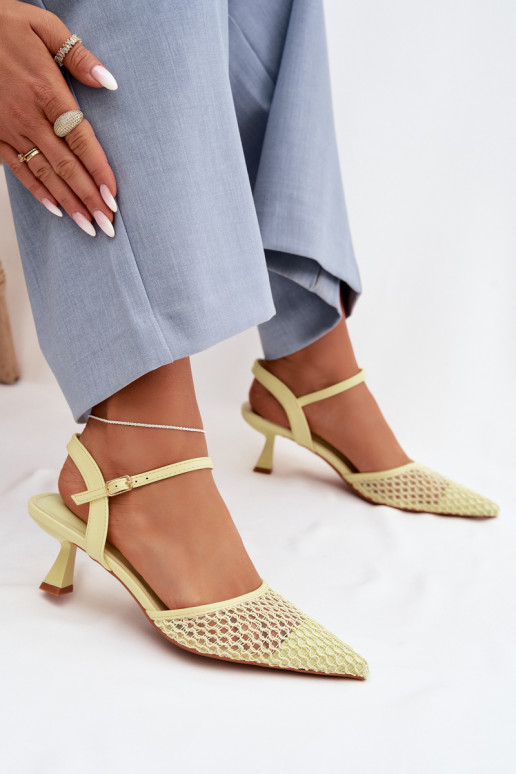 Sandales pour femmes avec des talons avec maille couleur jaune Brilora