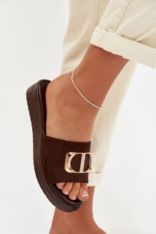 Pantoufles pour femmes Ze couleur doréem Detalem CzekoladoÀe Elmera