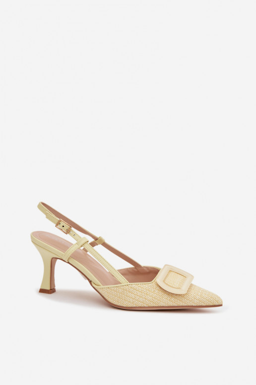 Sandales pour femmes avec des talons Avec des décorations Élément couleur jaune Eslina