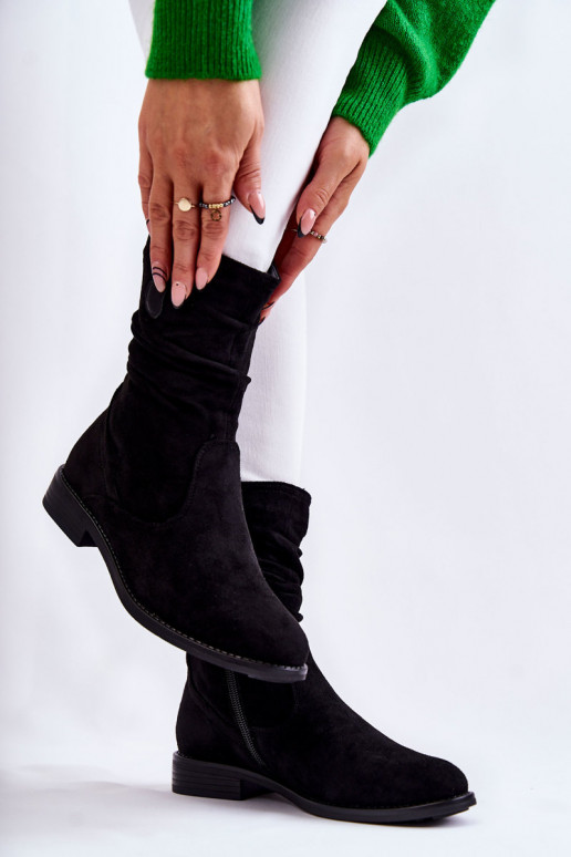 Volants pour femmes Chaussures en daim couleur noire Joanne