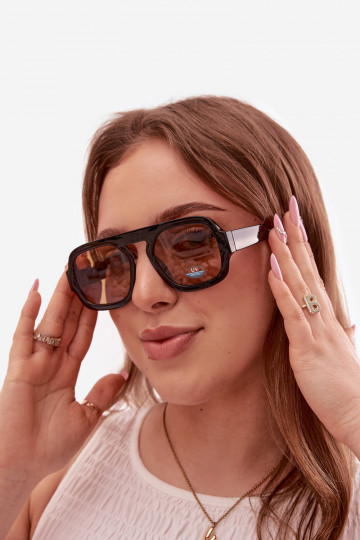 Féminin Des lunettes de soleilFiltrem UV noir et marron 2
