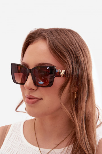 Des lunettes de soleil Féminin Oeil de chat marron 2