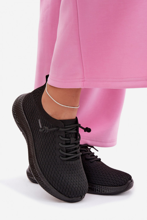  baskets Féminin couleur noire Carmivelle