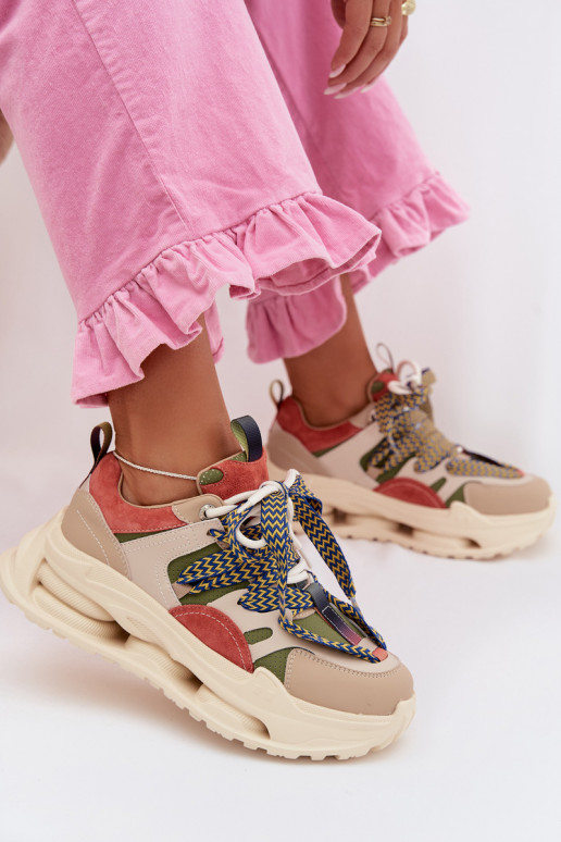 Peau Chaussures modèle baskets Féminin avec une plateforme D&A CR61-3133 beige