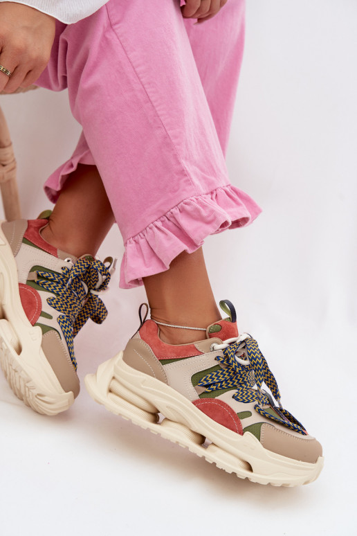 Peau Chaussures modèle baskets Féminin avec une plateforme D&A CR61-3133 beige