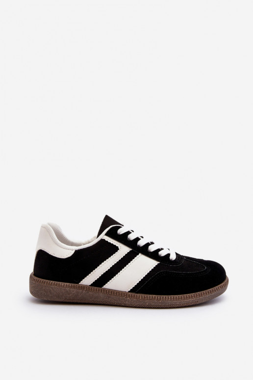 Le bas des femmes Chaussures modèle baskets baskets couleur noire Eudiopis