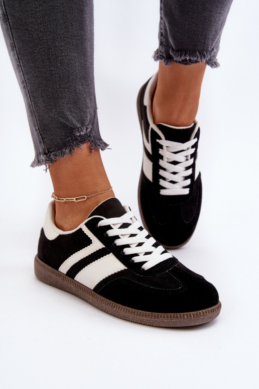 Le bas des femmes Chaussures modèle baskets baskets couleur noire Eudiopis