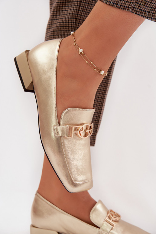 Peau mocassins pour femmes Avec des décorations Detalem D&A CR61-3125 couleur dorée