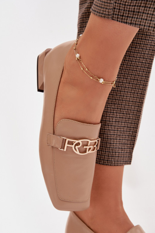 Peau mocassins pour femmes Avec des décorations Detalem D&A CR61-3125 beige