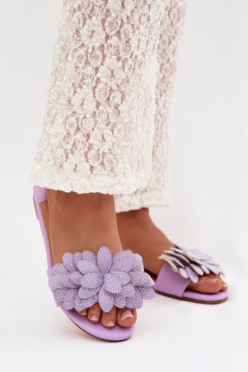 Chaussons pour femmes couleur violette avec décoration Grelora 2