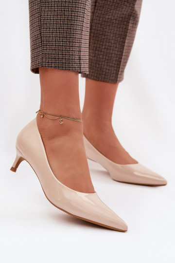 avec effet vernis Chaussures Sur un talon bas beige Girela 2