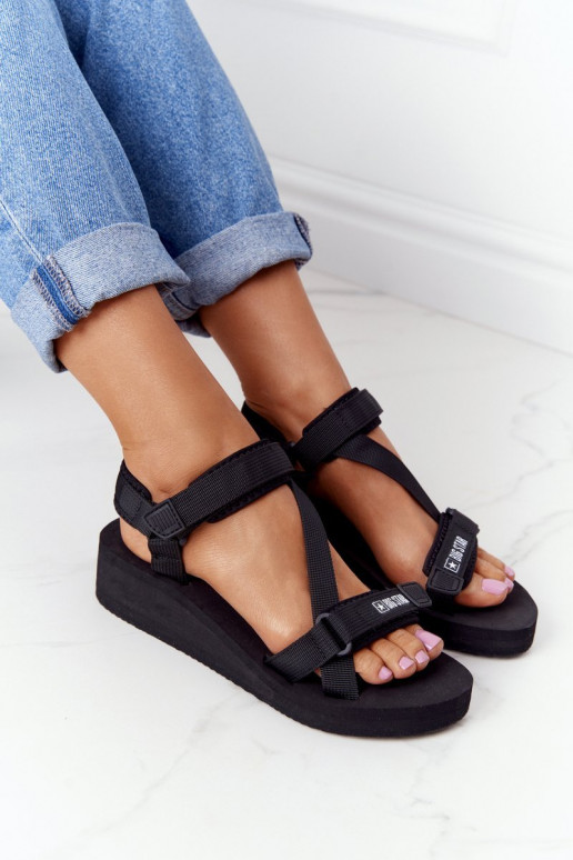 Chaussons légers Sandales à plateforme Big Star FF274A349 couleur noir