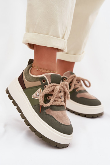 Chaussures modèle baskets Féminin avec une plateforme couleur verte Florinda 2