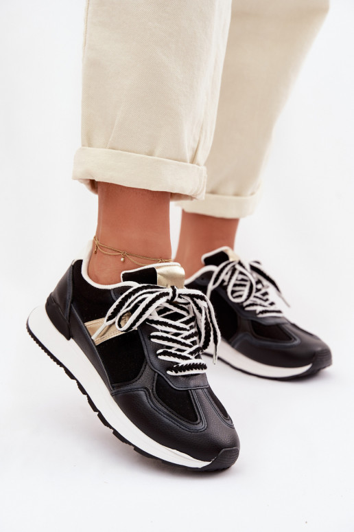 Chaussures modèle baskets Féminin en cuir écologique couleur noire Kelira